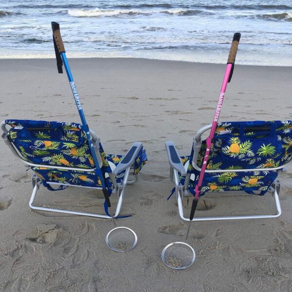 A1Wt7GuIGL Sand Dipper Full Size Beach Scoop Shovel & Sifter Tool for Beachcombing – Adjustable Sea Glass, Shell, Shark Tooth Sifter for the Beach – Can Be Used as a Walking or Hiking Stick Too –6” Basket (pink)